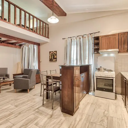 Sofia - Yiota & Lägenhet Tsilivi (Zakynthos)